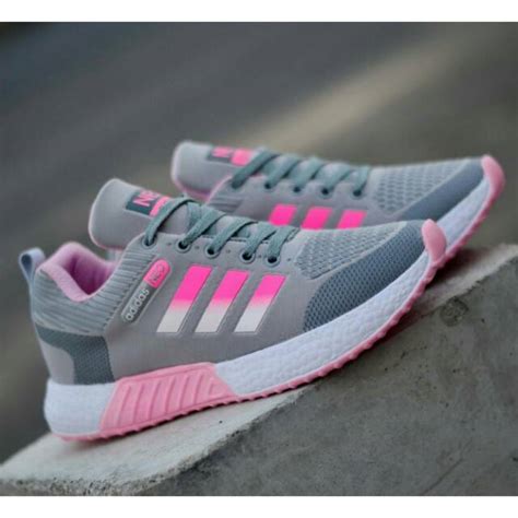 jenis sepatu adidas wanita